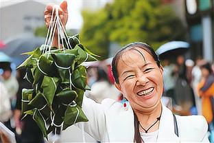 Trần Bách Lương: Trở lại sân khấu Trung Siêu chắc chắn sẽ càng quý trọng hy vọng đá bóng thêm 3 năm nữa ở Trung Siêu